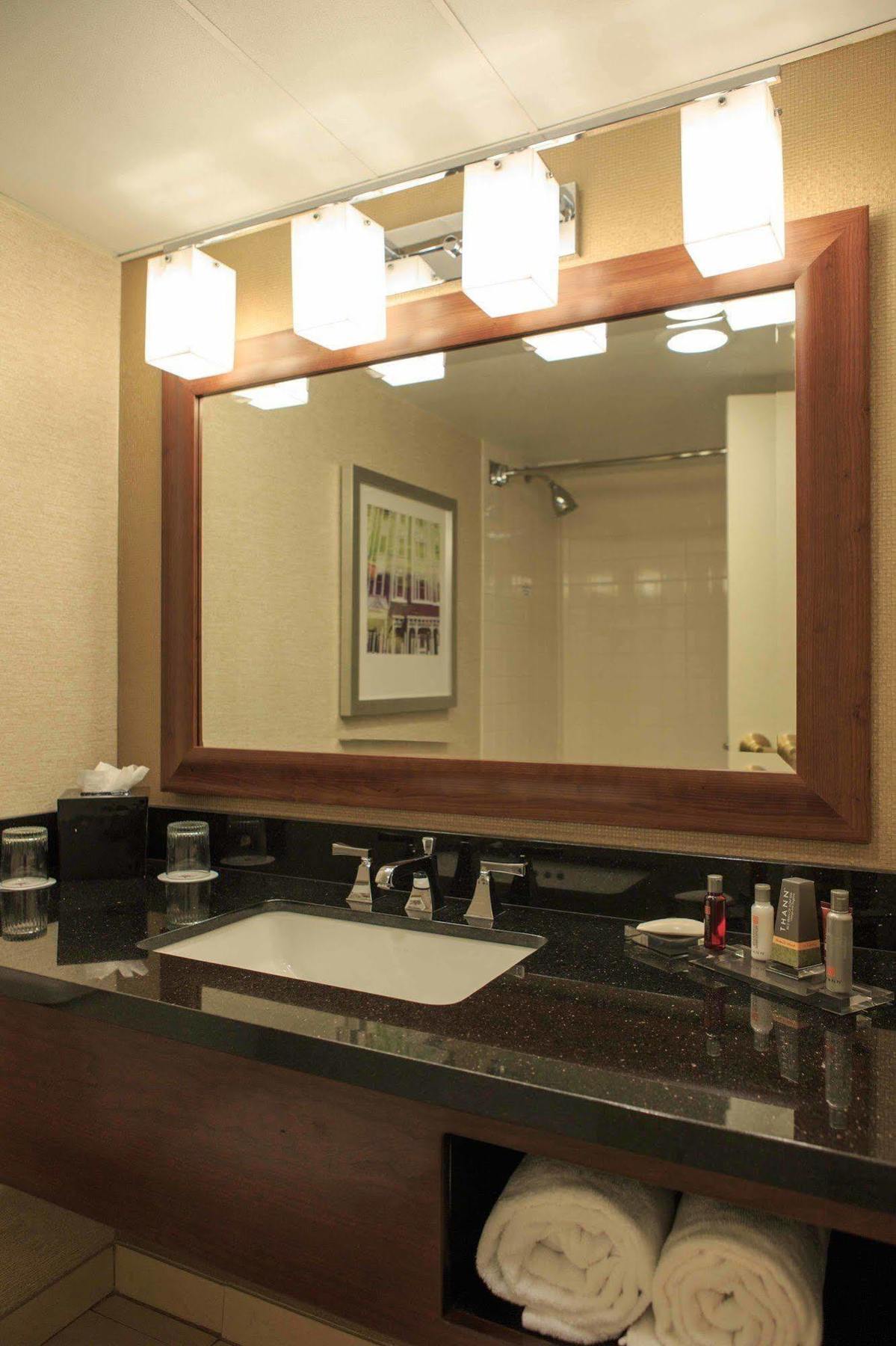 Charleston Marriott Town Center Otel Dış mekan fotoğraf